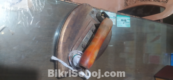 লন্ডি আয়র